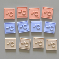 Étiquettes autocollantes en caoutchouc pour vêtements, logo de marque 3D personnalisé, en cuir écologique, gaufré