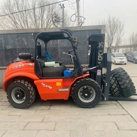 Chariot élévateur tout-terrain robuste de 3 tonnes, diesel, mini chariot élévateur pour travaux de construction