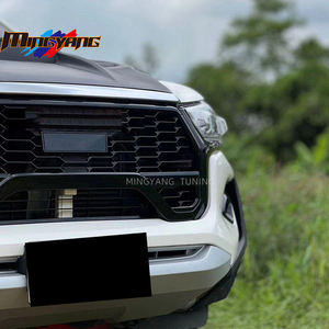 Mingyang ضبط GR رياضة شد الوجه تحويل مصد السيارة بقيادة مجموعة مصابيح أمامية للجسم إلى من أجل تويوتا هايلكس ريفو طقم هيكل - Product Image 3