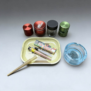 Set de Papel de Fumar con Logotipo Personalizado, con Grinder, Conos, Bandeja de Metal, Accesorios para Tabaco, Caja de Regalo para Hombres - Product Image 1