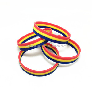 <strong>2026</strong> <strong>Trending</strong> <strong>Product</strong> Three Layers Romania Bracelet En Silicone Personnalisable - Product Image 1