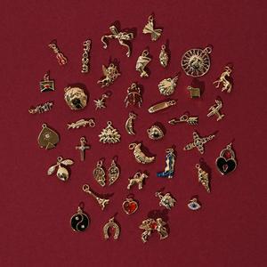 Colgante pequeño DIY <span class=keywords><strong>para</strong></span> mujer de acero inoxidable con corazón de mariposa Sun Cross Zircon botas de moda dijes <span class=keywords><strong>para</strong></span> pulsera - Product Image 1