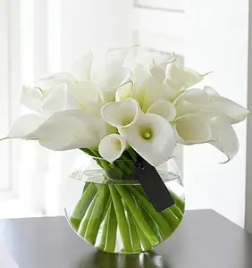 Lys artificielle PU 5 pièces, mini fleur de lys, douce au toucher, pour décoration de maison, vente directe d'usine