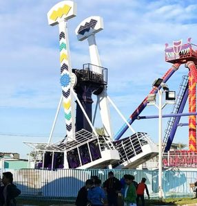 Atracciones de Parque de Diversiones, Juegos Mecánicos Kamikaze para Interiores/Exteriores, Meteor Hammer Skymaster, Diseño de Fibra de Vidrio Resistente, Centros Comerciales - Product Image 6
