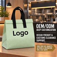 Sac de livraison isotherme non tissé avec doublure en aluminium, logo personnalisé pour boîtes repas et plats à emporter des restaurants