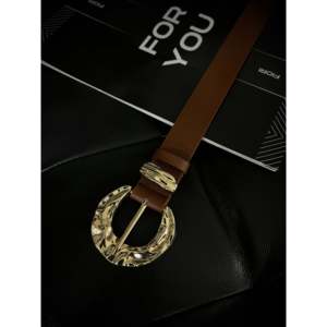 Cinturón de Cuero con Hebilla Dorada Fiori para Mujer, Hebilla de Aleación, Accesorio de Moda Casual - Product Image 3