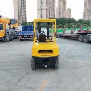 Montacargas Diésel Usado Hyster de Alto Rendimiento, 3.5 Toneladas, para Uso en Exteriores, Talleres, Mástil de Dos Etapas, Neumáticos Sólidos/Neumáticos, Horquilla de 3M - Product Image 2