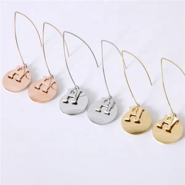 Yiwu Aceon Stainless Steel Thin Wire Hook Dangle Blank Stamping Disc Custom Initial Letter Charm Earring