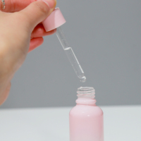 Flacon compte-gouttes en verre rose givré de 30 ml pour huile essentielle