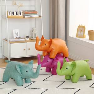 Taburete Creativo con Forma de Elefante, Silla Infantil con Relleno de Espuma, Diseño Contemporáneo para Decoración de Habitaciones Infantiles - Product Image 1