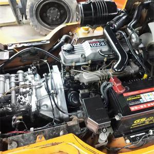 Montacargas Diésel Usado de 3T para Trabajo Pesado con Motor Diésel, Altura de Elevación de 6m, Marco de Tres Puertas - Product Image 6