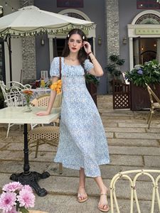 European American Floral Waist Dress with Lace &amp; Button Decor Short Sleeve Slit Square Collar Casual Sexy French Long <strong>Skirt</strong> - Product Image 2