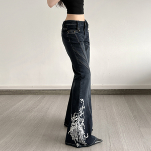 Jean en denim évasé taille basse respirant style Y2K vintage, imprimé floral foncé contrastant, streetwear - Product Image 5