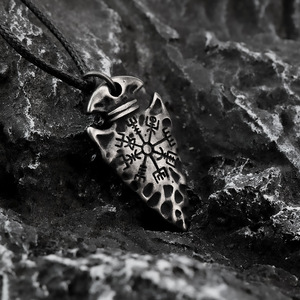 Men's <b>Titanium</b> Steel Arrow Pendant Necklace With Viking Compass Symbol Geometric Design For Fashion Jewelry - Product Image 1