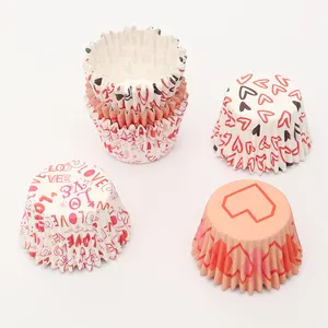 China High Quality Pink Heart Design Printing Paper Cup Cake Mould For Valentine's Day Or Muffin Cake Cups