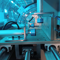 Scie à découper les coins CNC pour portes, fenêtres et murs-rideaux en aluminium, automatique 90° °   Machine de découpe profilée par lots