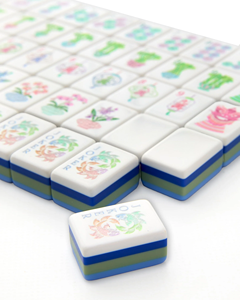 Ensemble de Mahjong et de <span class=keywords><strong>Poker</strong></span> Portable de Luxe Moderne Personnalisé, Bleu Clair, en Acrylique Écologique et Durable, pour 2 à 4 Joueurs – Vente Flash - Product Image 3
