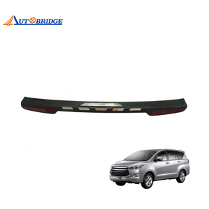 แผ่นกันชนประตูท้ายรถแผ่นบันไดบันไดแผ่นกันรอยบันไดสำหรับ Toyota Innova 2016 2023 - Product Image 6