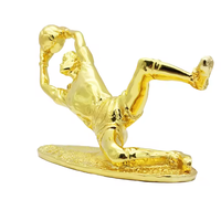 Trophées en métal conçus en usine Trophées de médailles de compétition sportive Trophées de football gravés commémoratifs personnalisés