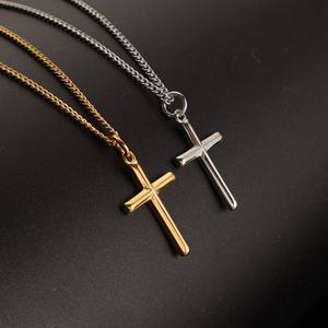 Collar de Cruz de Oro PVD de 18K sin deslustre para hombre, joyería impermeable de acero inoxidable, collar de Cruz de cadena cubana - Product Image 4