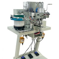 Machine à poser les perles entièrement automatique à double tête, contrôlée par ordinateur, multifonction trois-en-un pour la confection de vêtements et la pose de perles