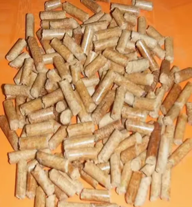 Vente flash, granulés de bois de biomasse de qualité supérieure, sacs de 1 tonne avec briquettes de 6 mm de diamètre, comprenant des bâtonnets de sapin, de pin et de hêtre - Product Image 5
