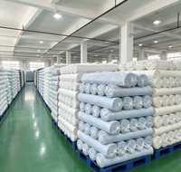 Tissu satiné brossé doux 100 % polyester, tissé avec du fil 100D, poids moyen, largeur 110 pouces, anti-déchirure, résistant à l'abrasion, pour textiles de maison