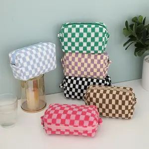 Wholesale small makeup pouch bag knitting lattice beauty organizer bag zipper cosmetic bag