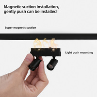 Système d'éclairage sur rail magnétique LED en aluminium noir 8W avec télécommande pour bijouteries, montres, musées et mobilier commercial