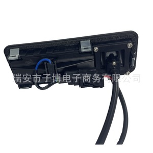 Hyundai Genesis Rearview Camera 95766-B1010 Night View Standard Resolution <b>12V</b> <b>DC</b> - Product Image 2