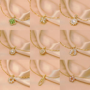 YL Version coréenne doré luxe couleur or plaqué acier inoxydable canal ensemble collier femmes mode petite taille pendentif <span class=keywords><strong>Net</strong></span> - Product Image 1