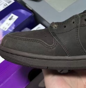 Chaussures de basket-ball de luxe 2026, qualité supérieure, style rétro inspiré de Travis Scott, marron et blanc, pour hommes, confortables, mode, sport - Product Image 5