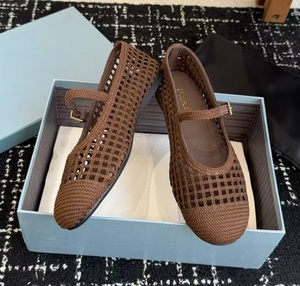 Sandalias Planas de Malla Transpirable con Tiras y Punta Redonda para Mujer, Estilo Mary Jane, con Diseño Calado de Ganchillo, Colección Verano 2026 - Product Image 4