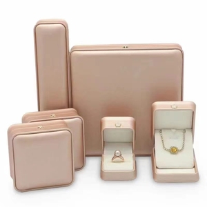 Wholesale custom logo elegant leather packaging <b>box</b> ring <b>earring</b> pendant chain colier set jewelry storage <b>box</b> - Product Image 3