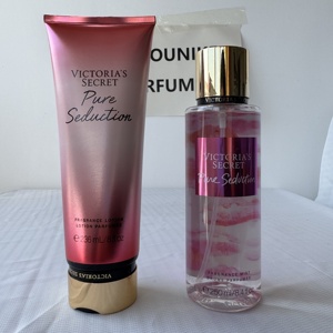 น้ำหอม Bombshell Cream Fragrance <span class=keywords><strong>Mist</strong></span> & Lotion ชุดเซ็ต วิคตอเรีย ซีเคร็ท ของแท้ สำหรับผู้หญิง โอ เดอ ปาร์ฟูม ขายส่ง - Product Image 3