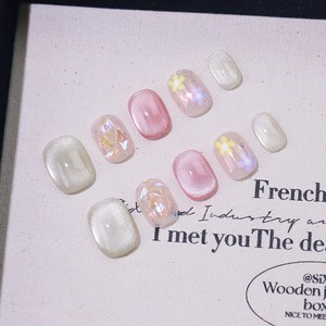 Nouvelles <span class=keywords><strong>Faux</strong></span> <span class=keywords><strong>Ongles</strong></span> Press-On Œil de Chat Faits Main Printemps-Été Style Pure Desire Fleurs Peintes à la Main Amovibles Vente en Gros - Product Image 5