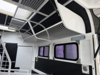 Remorque pour chevaux, caravane pour chevaux avec lit, table à manger, salle de bain et espace de vie, camping avec les chevaux