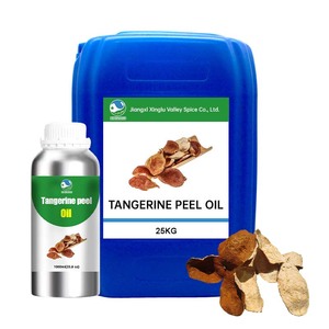Huile nourrissante à base de plantes à la peau de mandarine 100% pure pressée à froid pour le soin du corps et du visage, tous types de peau - Product Image 1