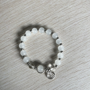 Pulseira Elástica da Moda para Mulheres com Pingente de Estrela e Borboleta de Imitação de Olho de Gato Azul - Product Image 5