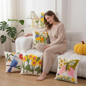 Nouvelle housse <span class=keywords><strong>de</strong></span> coussin <span class=keywords><strong>de</strong></span> tête <span class=keywords><strong>de</strong></span> <span class=keywords><strong>lit</strong></span> et <span class=keywords><strong>de</strong></span> soutien lombaire en chenille brodée, style pastoral, pour la maison et le bureau, avec coton 7D haute élasticité - Product Image 1