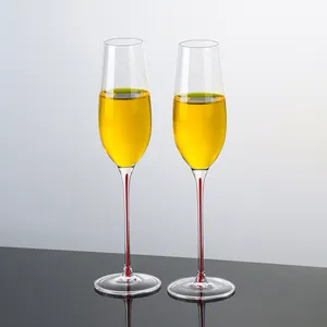 All'ingrosso gambi lunghi bicchieri di Champagne soffiato a mano rosso a goccia Champagne vetro flauto colorato per la festa di nozze
