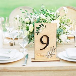 Numéro de table en bois pour décoration de mariage, découpé au laser avec base, pour centre de table de banquet, ornement fait main - Product Image 4