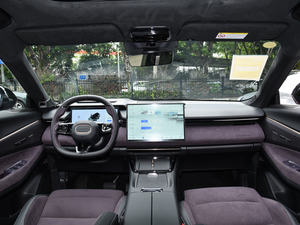 YYC Hot Brand <span class=keywords><strong>LYNK</strong></span> & <span class=keywords><strong>CO</strong></span> 08 Phev Voiture électrique Geely <span class=keywords><strong>Lynk</strong></span> <span class=keywords><strong>Co</strong></span> <span class=keywords><strong>LYNK</strong></span> <span class=keywords><strong>CO</strong></span> 03 06 08 09 2023 SUV hybride Nouvelle énergie Voiture électrique - Product Image 6