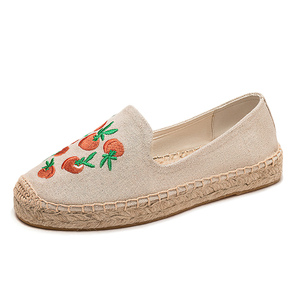 Mocassins Espadrilles Respirants Antidérapants pour Femmes avec Décoration Florale, Bout Fermé, Semelle Épaisse, Chaussures Décontractées Tendance à Enfiler - Product Image 2