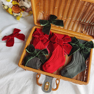 Chausettes antidérapantes pour filles et enfants, bas en velours à nœud papillon en coton, avec bande dessinée, nouvelle collection hiver - Product Image 2