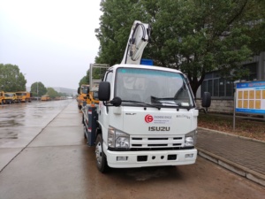 รถอเนกประสงค์แท่นวางบนเครื่องบินอีซูซุ4*2 - Product Image 2