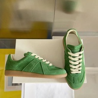 Chaussures de marche classiques pour femmes et hommes, style couple, décontractées, légères, avec embout en acier, imperméables et confortables
