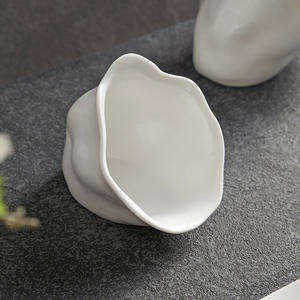 Cuenco de Cerámica para Aderezo de Ensalada, Mini Platillos para Aperitivos en Forma de Flor para Fruta, Verdura, Postre, Salsa de Soya y Condimentos, Vajilla para Restaurante - Product Image 6