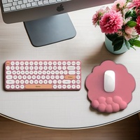 Ensemble de tapis de souris pour clavier ergonomique Repose-poignet en mousse à mémoire de forme nuage Repose-poignet en silicone de style dessin animé mignon Base antidérapante pour les jeux