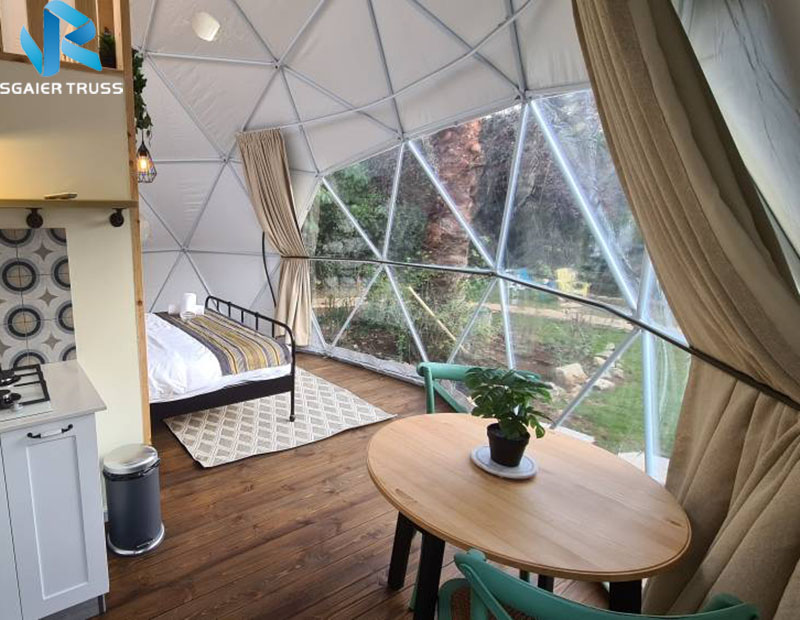 Геодезическая купольная палатка для вечеринки